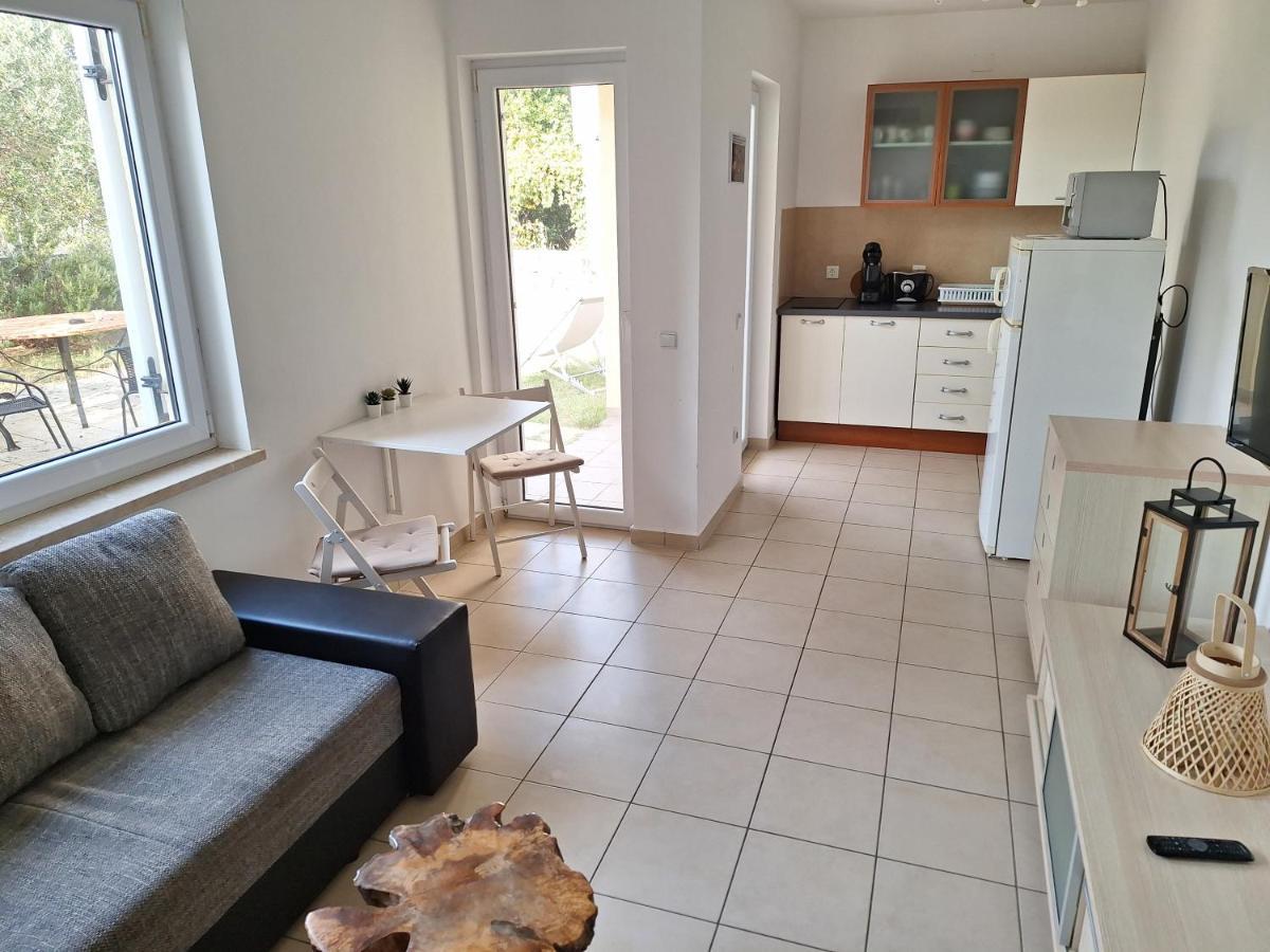 Nico Apartman Novalja Kültér fotó